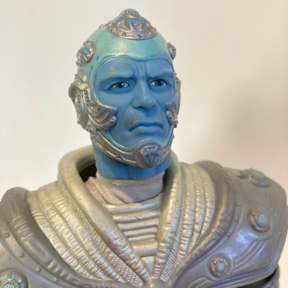 Mr. Freeze DC Comics Batman & Robin Collector Series Figure 1997 Kenner 12" Toy - Picture 7 of 10